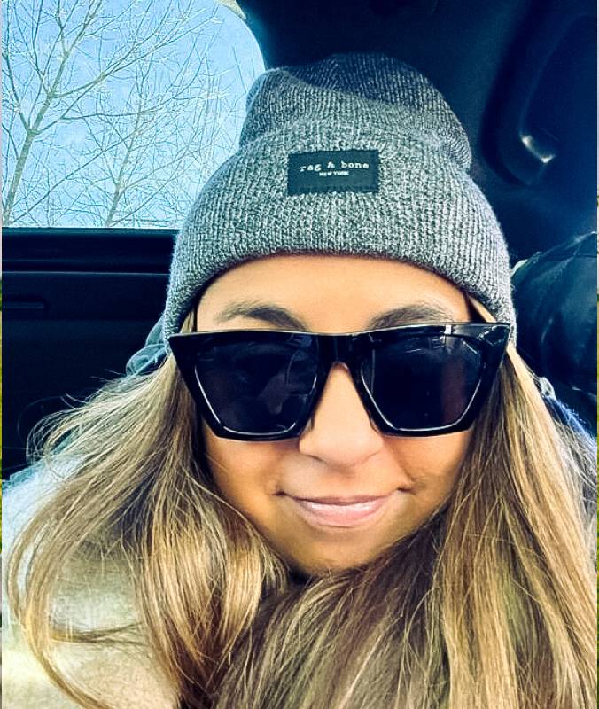 Julia Gagne, Account Manager